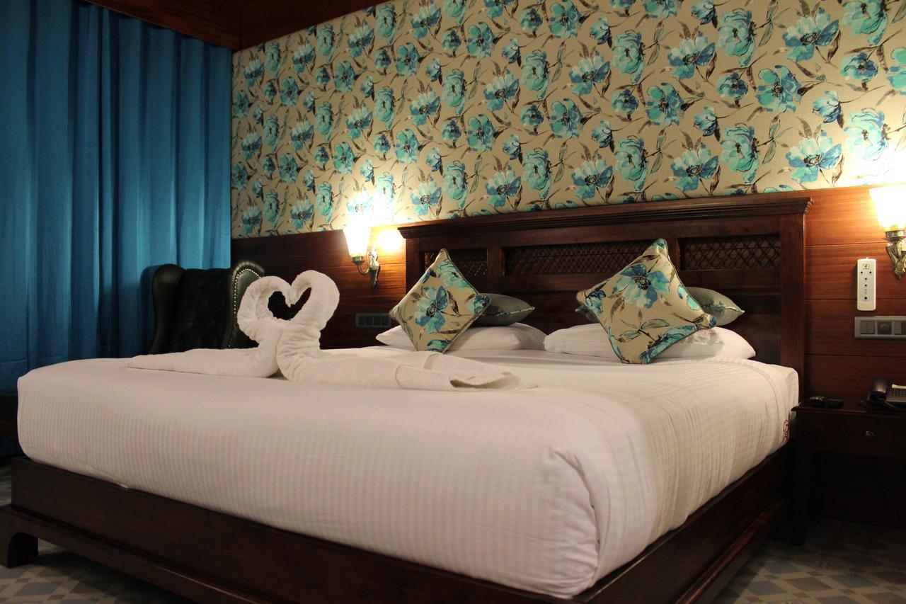 Symphony Summer Sands Beach Resort And Spa Ram Nagar Екстериор снимка