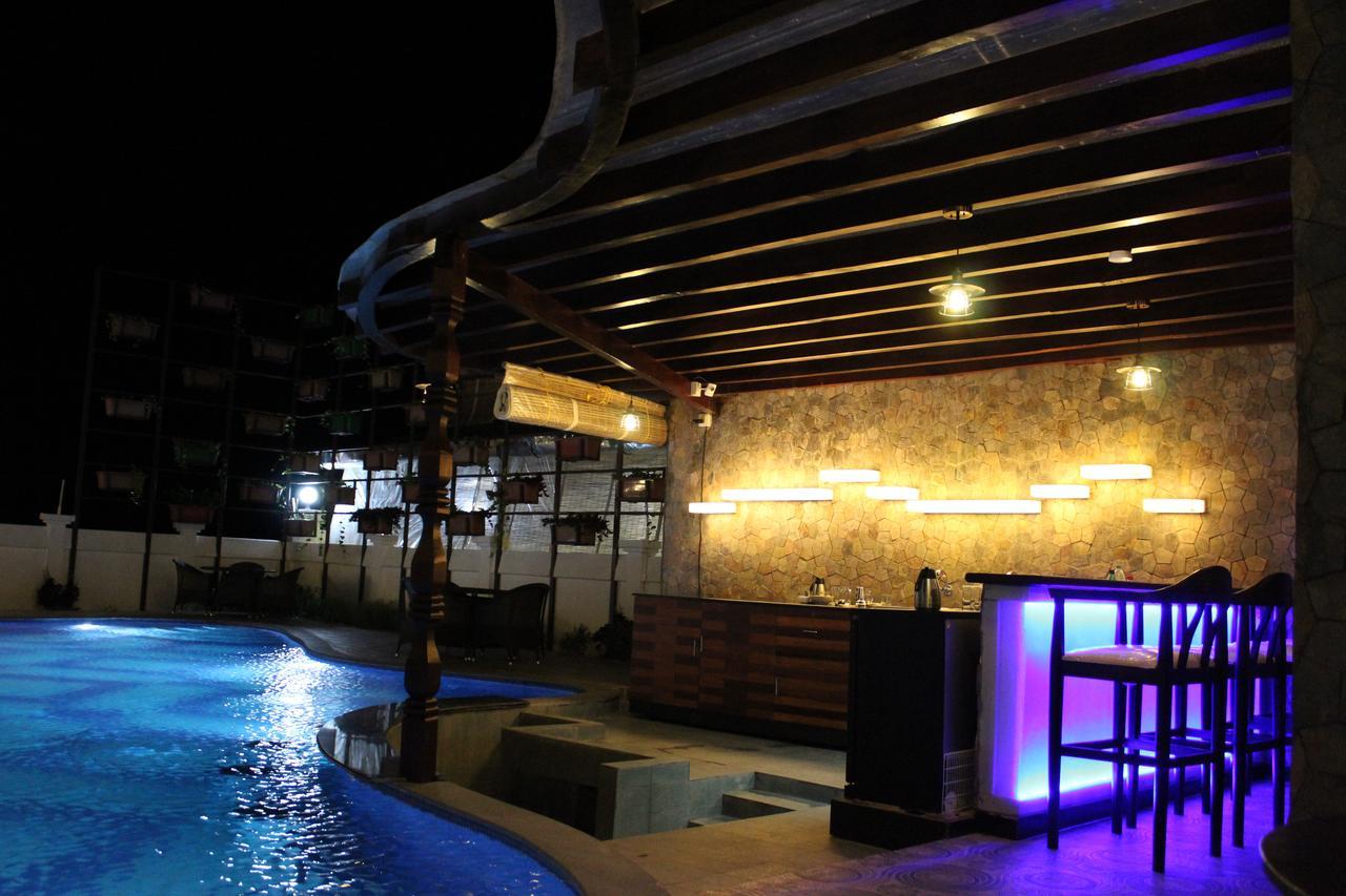 Symphony Summer Sands Beach Resort And Spa Ram Nagar Екстериор снимка