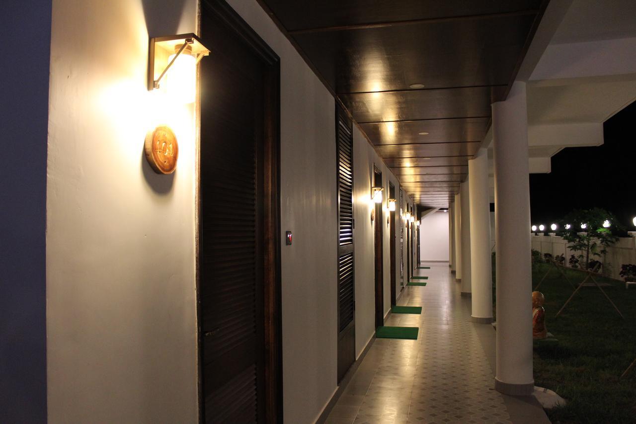 Symphony Summer Sands Beach Resort And Spa Ram Nagar Екстериор снимка