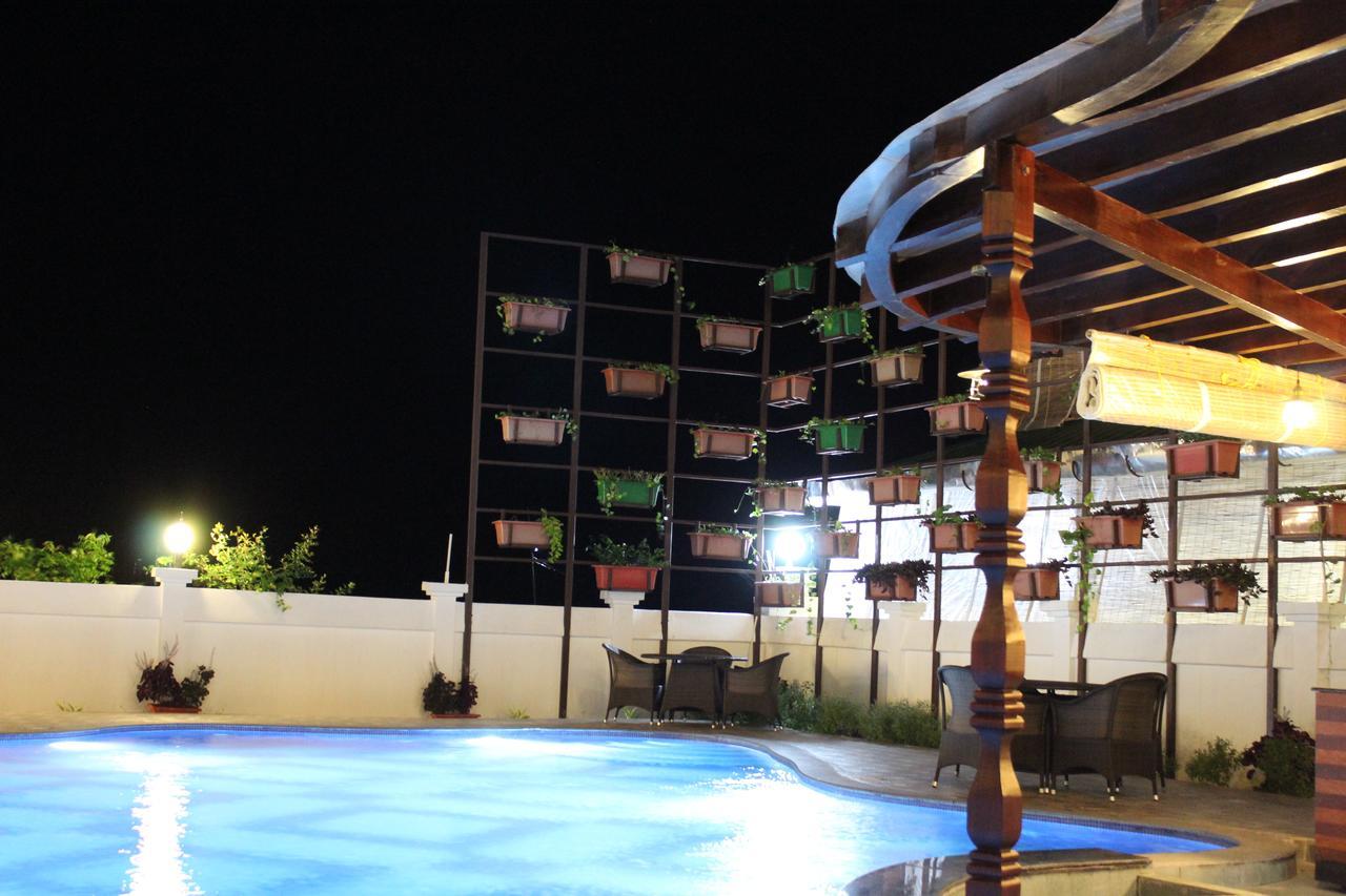 Symphony Summer Sands Beach Resort And Spa Ram Nagar Екстериор снимка