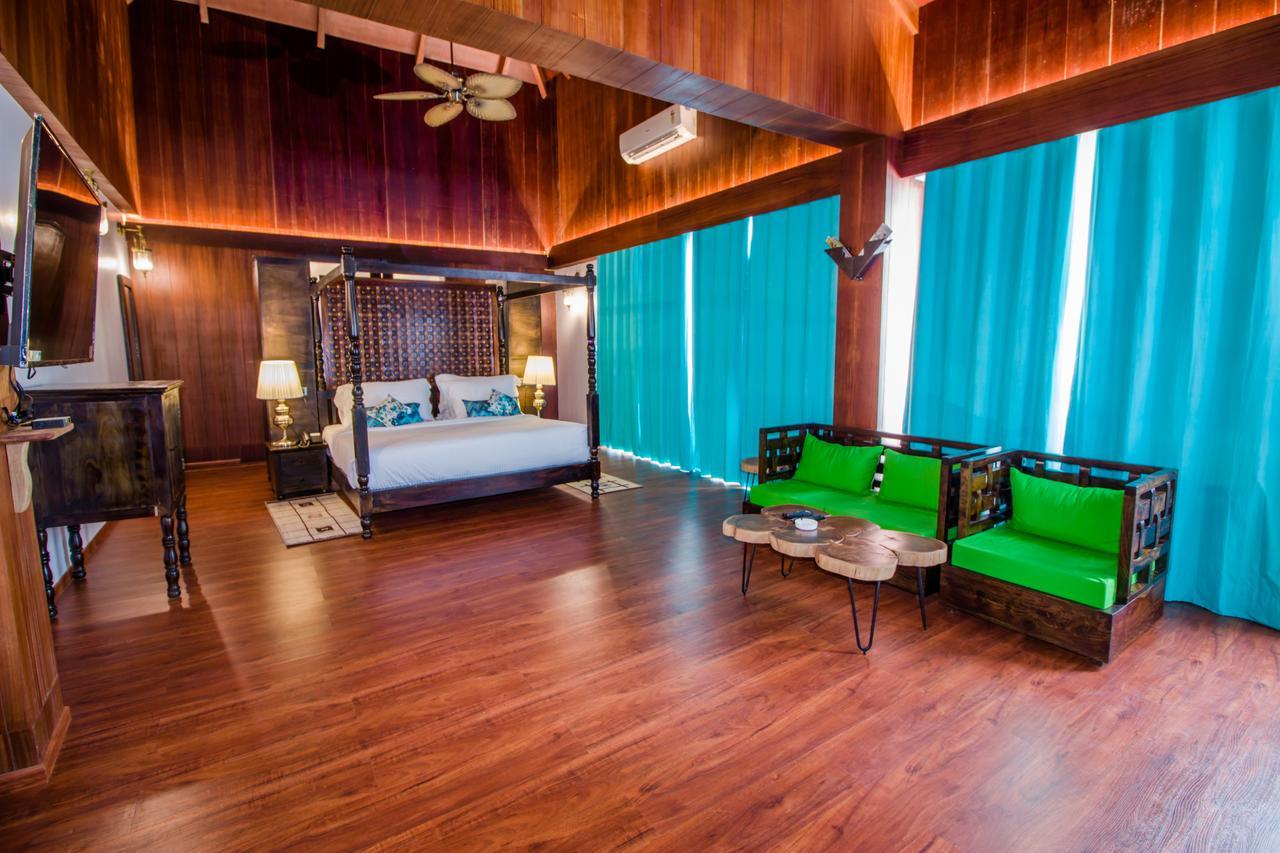 Symphony Summer Sands Beach Resort And Spa Ram Nagar Екстериор снимка